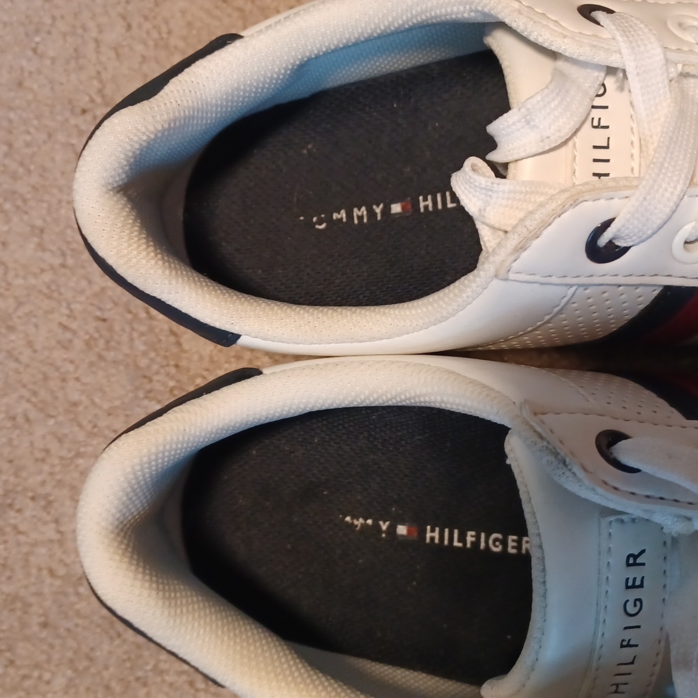 Tommy Hilfiger white classics size 9 - Picture 6 of 7